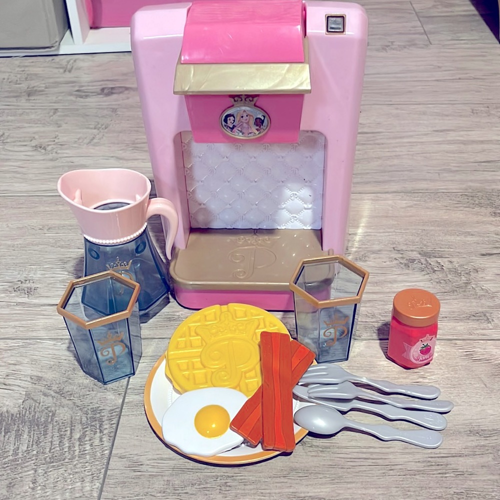Disney Princess Style Collection Room Service Set